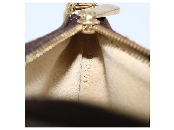 Louis Vuitton Milla Pochette Monogram Canvas PM Marrone - vista 7