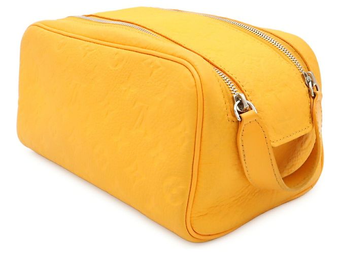 Necessaire Louis Vuitton Monogram Taurillon D'oro Giallo - vista 3