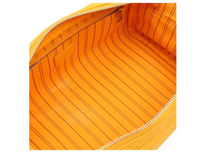 Necessaire Louis Vuitton Monogram Taurillon D'oro Giallo - vista 7