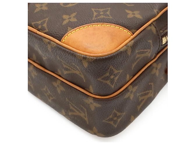 Borsa a tracolla Pochette Louis Vuitton Monogram Amazon Marrone - vista 4