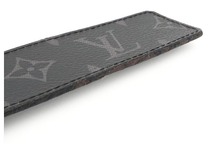 Louis Vuitton Monogram Eclipse Taiga Ceinture LV Initial 40MM Reversible Belt Marrone Nero - vista 8