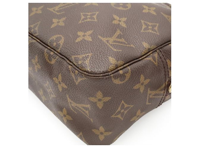 Louis Vuitton Monogram Trousse Toilette 28 Clutch Bag Marrone - vista 4