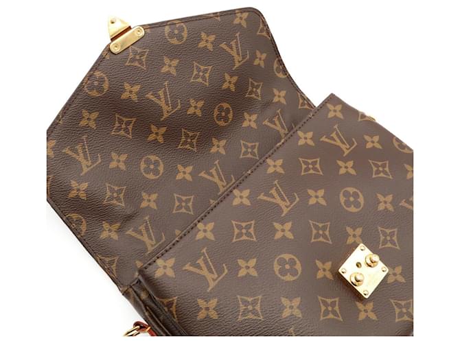 Borsa Louis Vuitton Monogram Pochette Metis Marrone - vista 9
