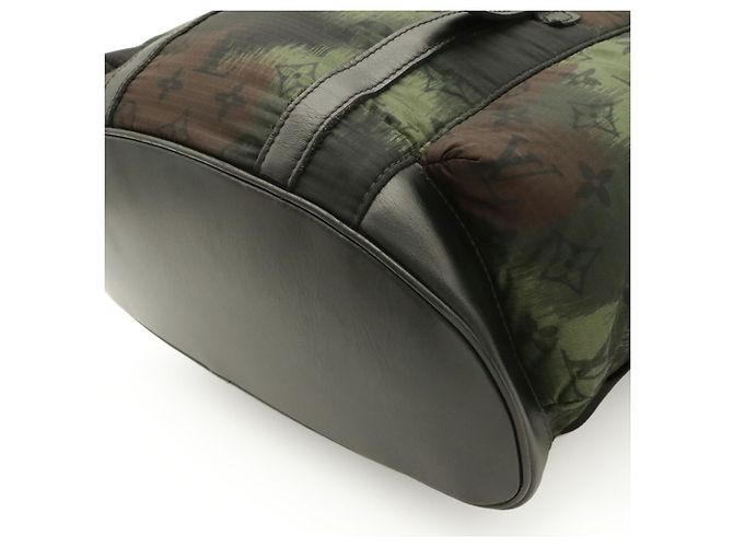 Zaino Louis Vuitton Monogram Camouflage Christopher PM Nero Multicolore Verde - vista 4
