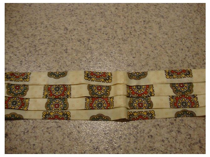 Autre Marque Foulard in seta con stampa geometrica Marrone Rosso Blu Beige Verde Giallo - vista 4