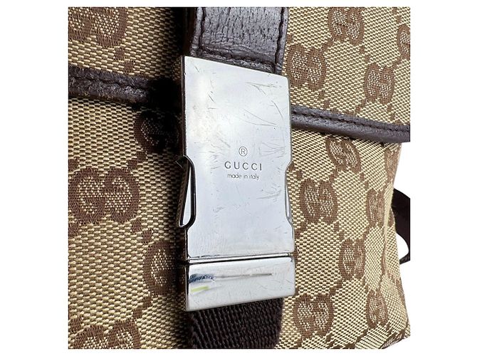 Gucci GG Canvas Brown Body Bag - view 9