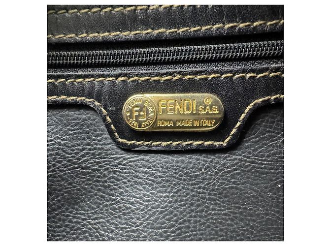 Fendi Schultertasche aus beschichtetem Canvas Pecan Braun Schwarz - view 10