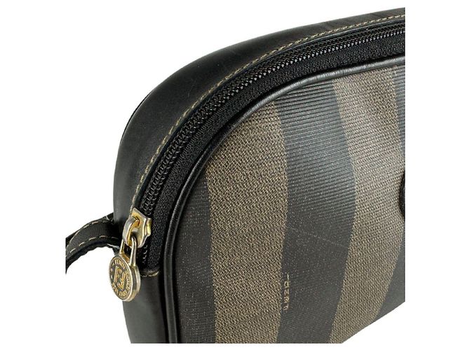 Fendi Schultertasche aus beschichtetem Canvas Pecan Braun Schwarz - view 7