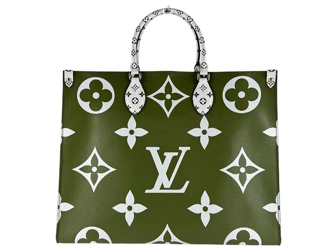 Borsa Louis Vuitton Monogram Giant OnTheGo GM Bianco Beige Cachi - vista 3