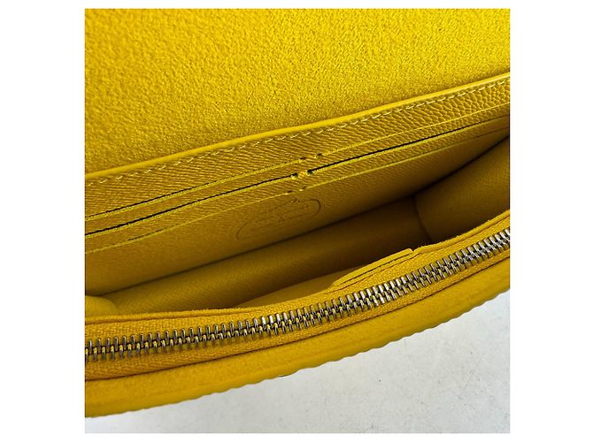 Borsa a tracolla in pelle Epi Louis Vuitton Nero Giallo - vista 11
