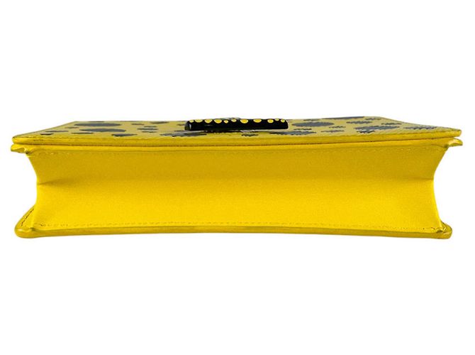 Borsa a tracolla in pelle Epi Louis Vuitton Nero Giallo - vista 4