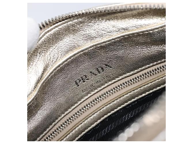 Prada Camera Diagramme Quilted Leather Small Metallico - vista 6