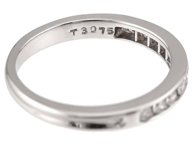 Tiffany & Co. Eternity-Ring aus Platin mit halbem Diamantbesatz - Ansicht 5