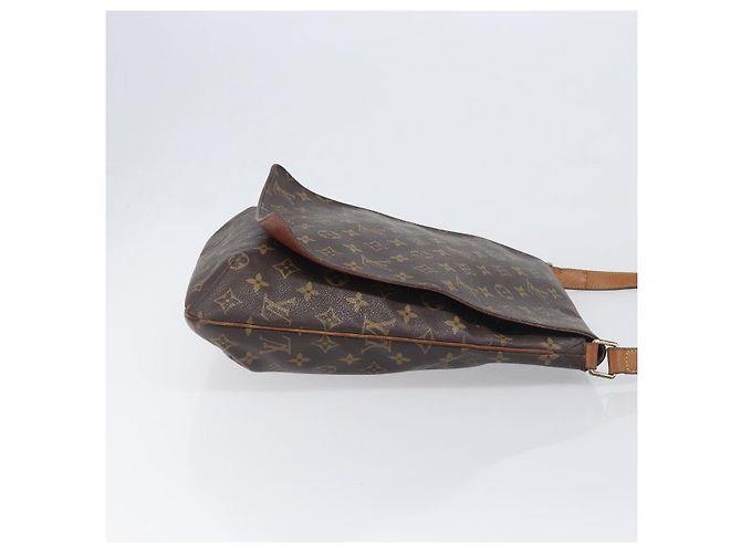 Louis Vuitton Musette Monogram Medium Marron - vue 3