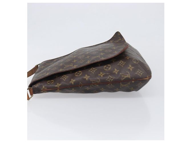 Louis Vuitton Musette Monogram Medium Marron - vue 4