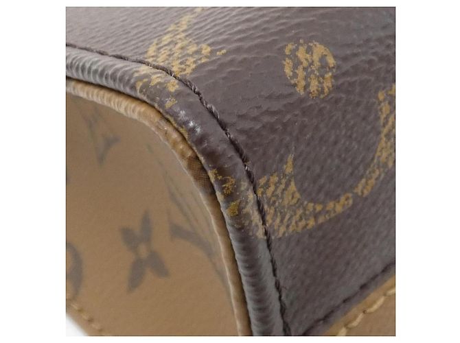 Borsa Louis Vuitton Monogram Giant OnTheGo BB Marrone - vista 3
