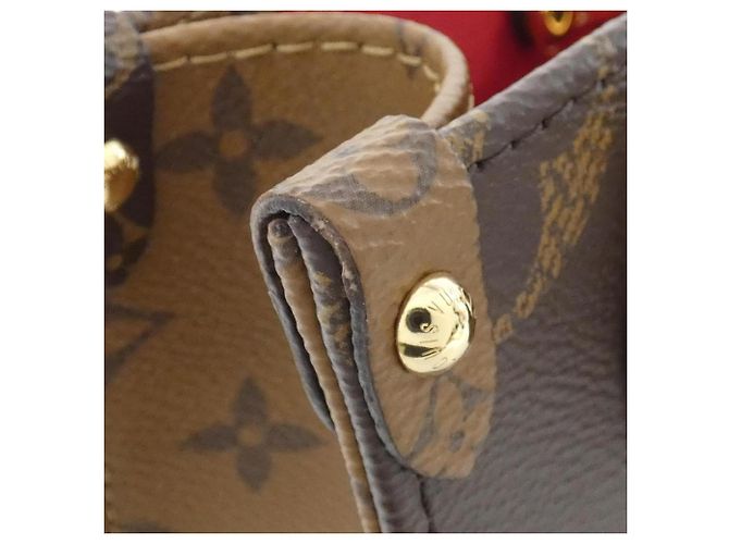 Borsa Louis Vuitton Monogram Giant OnTheGo BB Marrone - vista 4