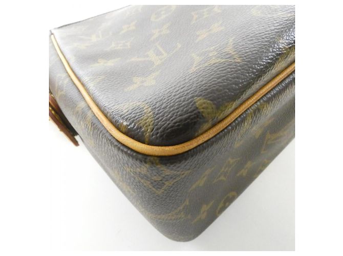 Borsa a tracolla Louis Vuitton Monogram Viva Cite GM Marrone - vista 3