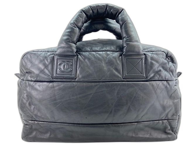 Saco Tote Chanel Coco Cocoon em preto - vista 3
