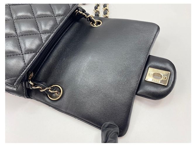 Chanel Mini Matelassé Schultertasche Schwarz - Ansicht 12