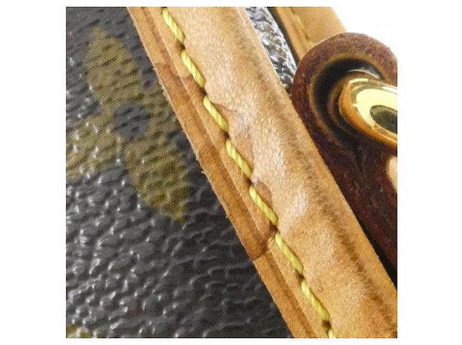Borsa a tracolla Louis Vuitton Monogram Menilmontant MM Marrone - vista 5