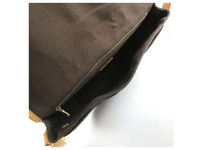 Borsa a tracolla Louis Vuitton Monogram Menilmontant MM Marrone - vista 8