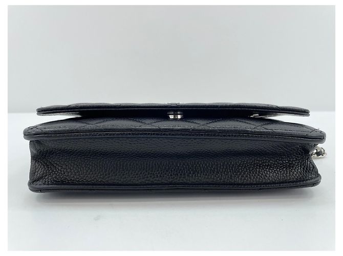 Borsa a tracolla Chanel Matelassé in nero - vista 6