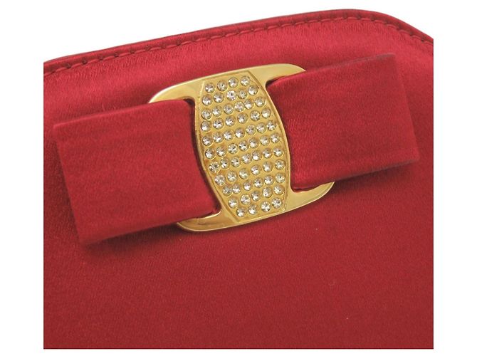 Borsa a tracolla Salvatore Ferragamo Vara Ribbon in raso rosso - vista 7