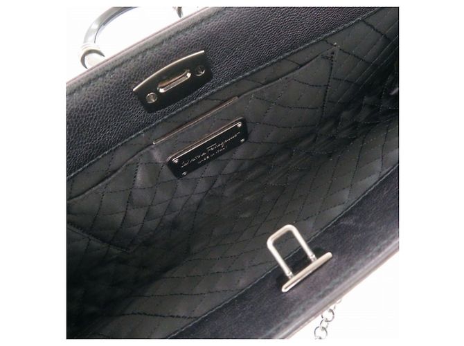 Salvatore Ferragamo Gancini EO-21 B385 Leather Shoulder Bag Metallic - view 5