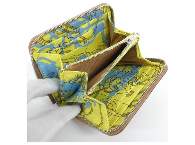 Silk In Hermès Cartera compacta Hermes Cliquetis Tattoo Aquarelle de seda Beige Dorado Azul claro - vista 7