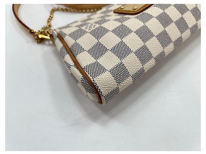 Borsa a tracolla Louis Vuitton Eva, White Bianco - vista 9