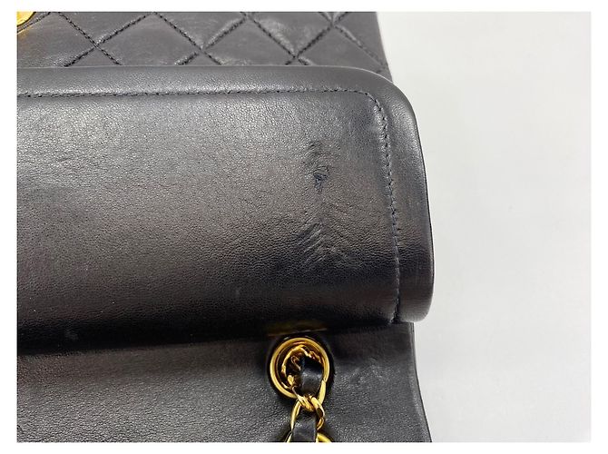 Borsa a tracolla Chanel Matelassé in nero - vista 10