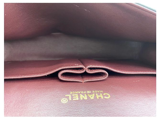 Borsa a tracolla Chanel Matelassé in nero - vista 13