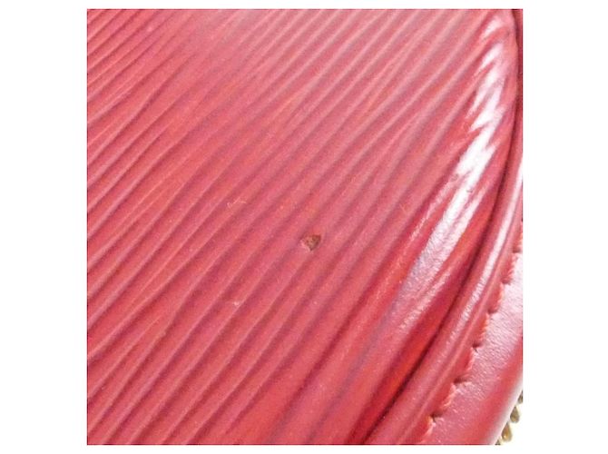 Sac à main Louis Vuitton Epi Cannes Rouge - vue 5