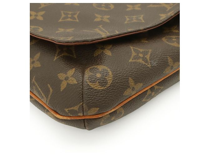 Borsa a tracolla lunga Louis Vuitton Monogram Musette Salsa Marrone - vista 4