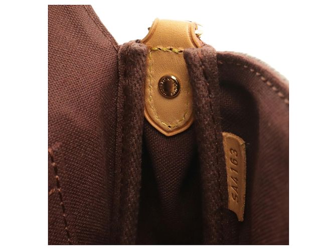 Borsa a tracolla Louis Vuitton Monogram Favorite PM Marrone - vista 8
