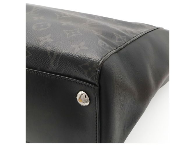 Louis Vuitton Monogram Eclipse Grand Sac Tote Bag Marrom Preto - vista 4