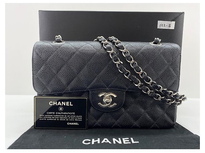 Borsa a tracolla Chanel Matelassé Nera Nero - vista 15