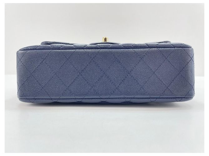 Borsa a tracolla Chanel Matelassé Navy Blu navy - vista 7