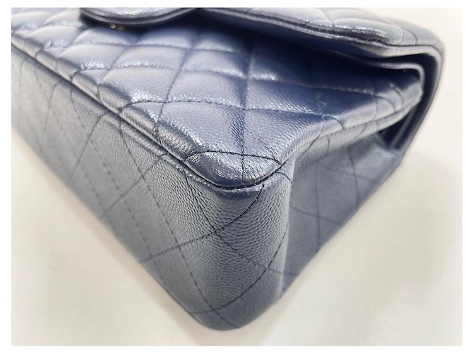 Borsa a tracolla Chanel Matelassé Navy Blu navy - vista 9