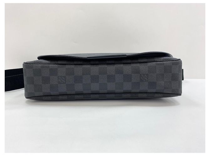 Louis Vuitton Daniel Shoulder Bag in Black - view 7