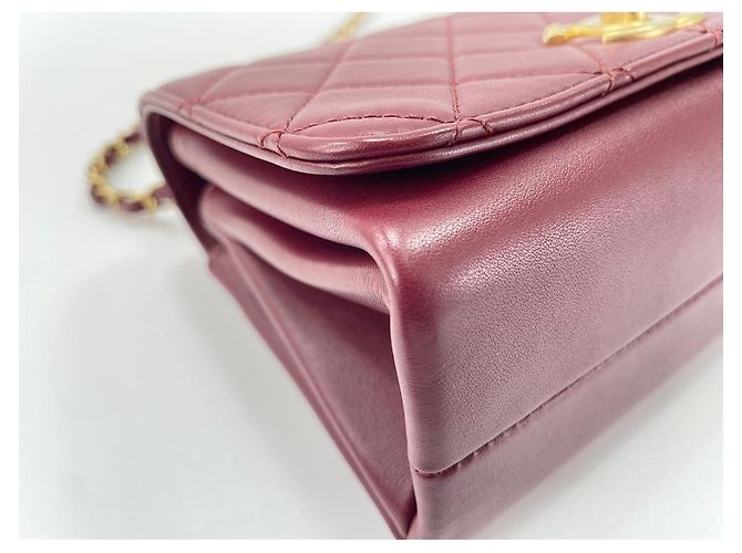 Borsa a tracolla Chanel Mini Matelassé Rosso - vista 8