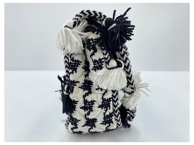 Chanel Matelassé Handtasche in Schwarz - Ansicht 6
