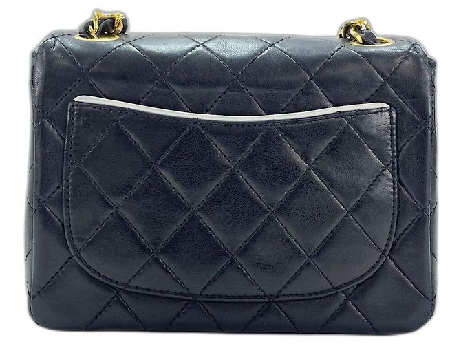Borsa a tracolla Chanel Mini Matelassé Nero - vista 3