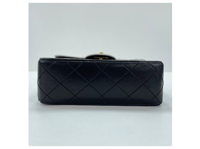 Borsa a tracolla Chanel Mini Matelassé Nero - vista 7