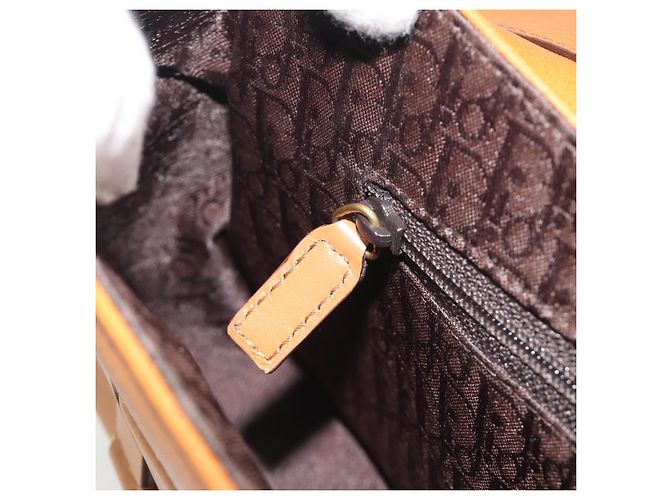 Borsa a tracolla Christian Dior Street Chic in pelle marrone e oro Auth 195980V D'oro - vista 22