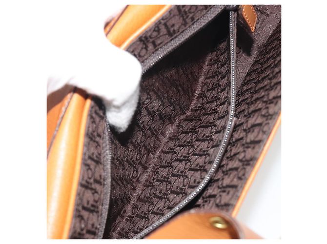 Borsa a tracolla Christian Dior Street Chic in pelle marrone e oro Auth 195980V D'oro - vista 23