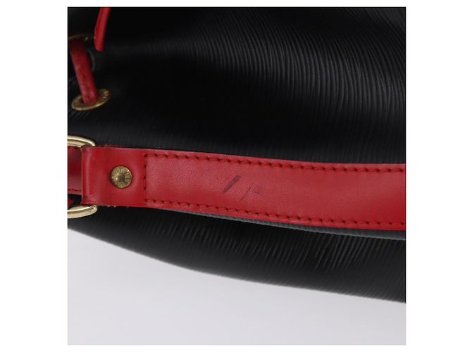Borsa a tracolla LOUIS VUITTON Epi Noe Nero Rosso M44017 LV Auth BA14890A - vista 5