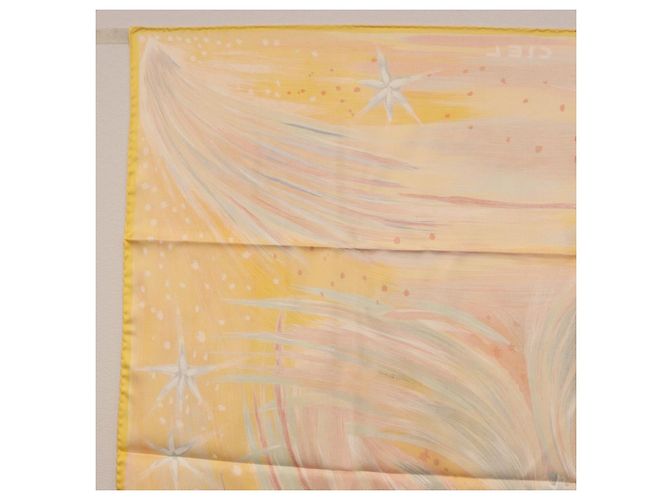 Hermès Foulard HERMES Carre 90 "FEUX DU CIEL" Seta Giallo Auth 196844M - vista 16