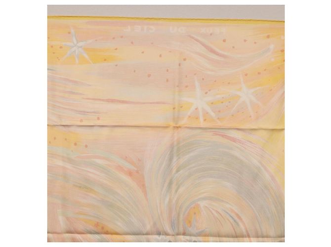 Hermès Foulard HERMES Carre 90 "FEUX DU CIEL" Seta Giallo Auth 196844M - vista 17